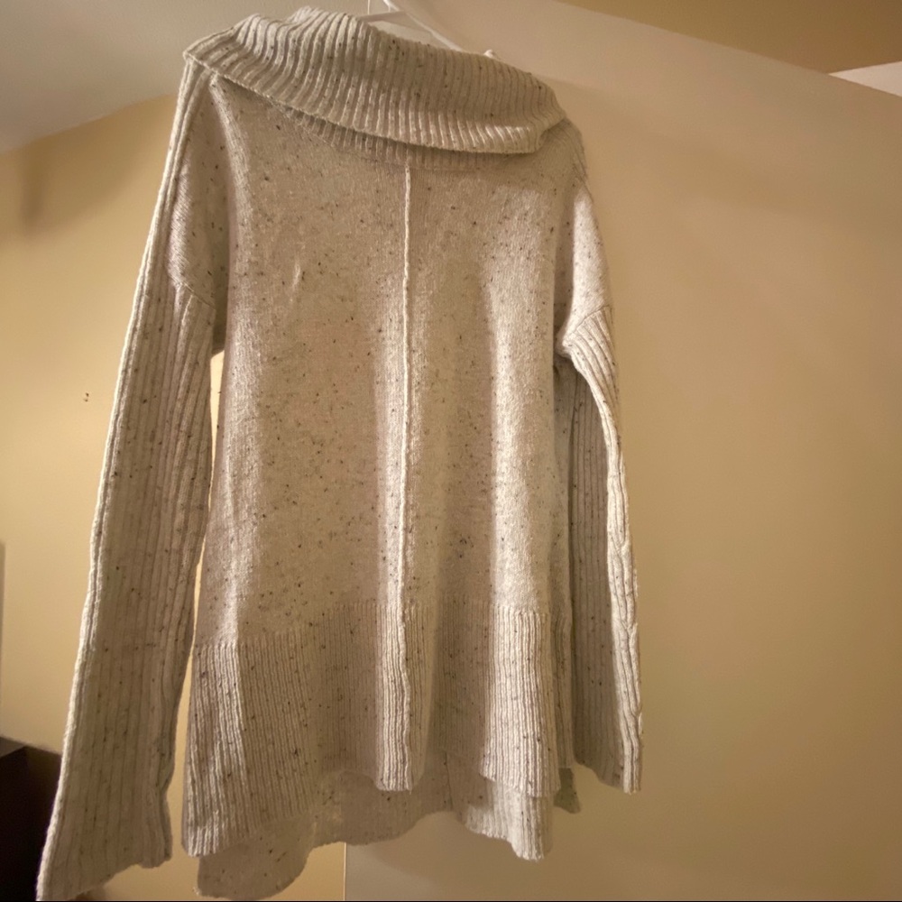 RD Style Cowl Neck Sweater